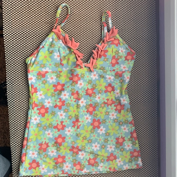 Flower Pattern Frilly Top - Picture 1 of 5